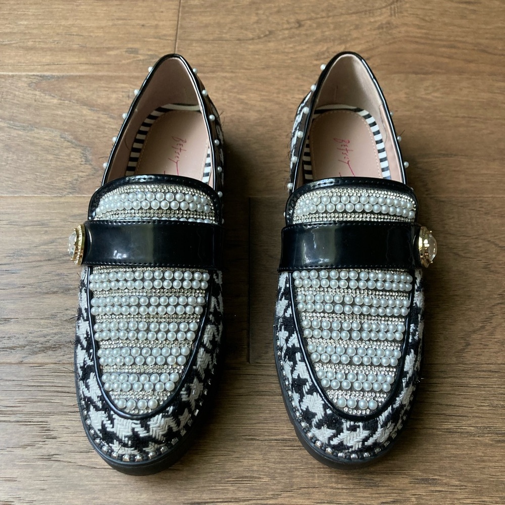 Betsey Johnson Pearl Embellished Loafers with Houndstooth Pattern-6.5